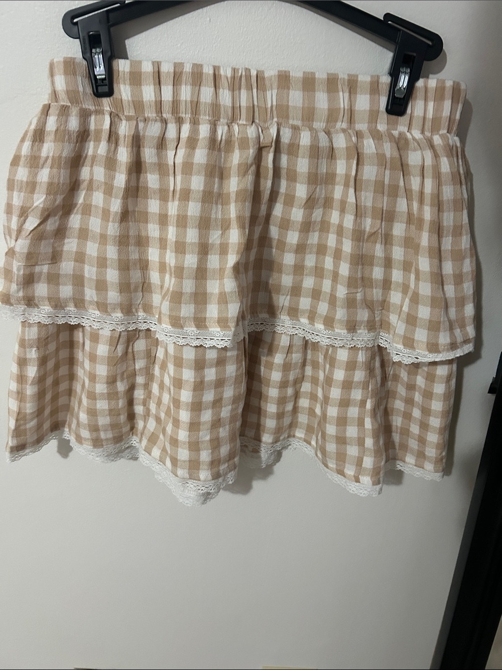 SO Beige and White Gingham Tiered Mini Skirt with Lace Trim